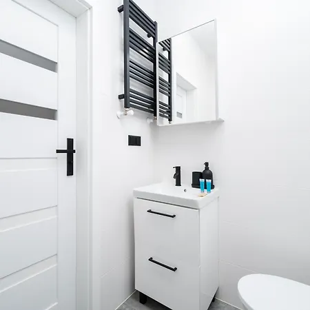 Apartament Park źródliska With Garden By Bookinghost Łódź