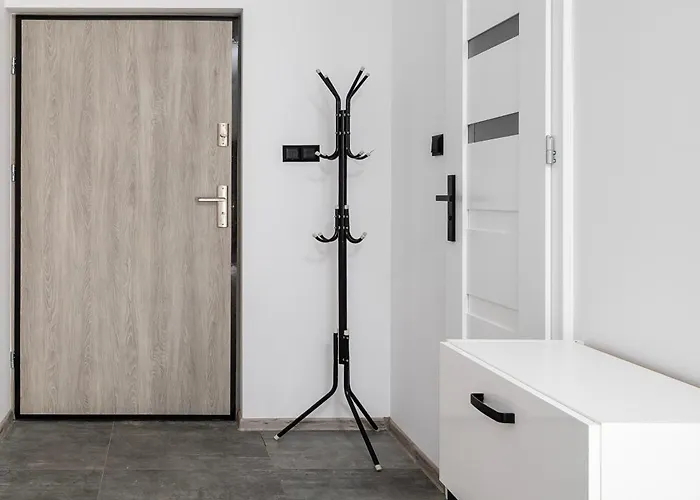 شقة Park Zrodliska With Garden By Bookinghost وودج