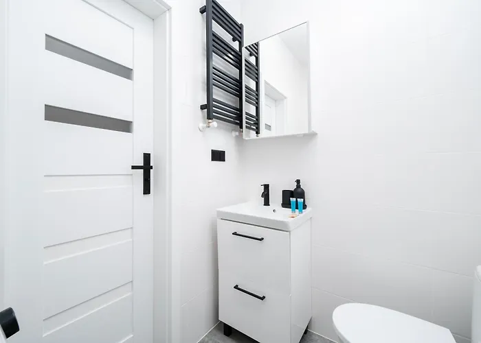 شقة Park Zrodliska With Garden By Bookinghost وودج